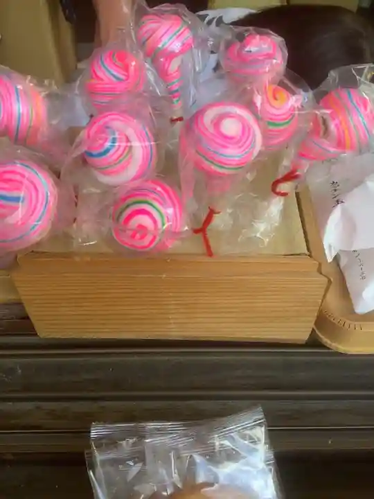 六所神社の授与品その他