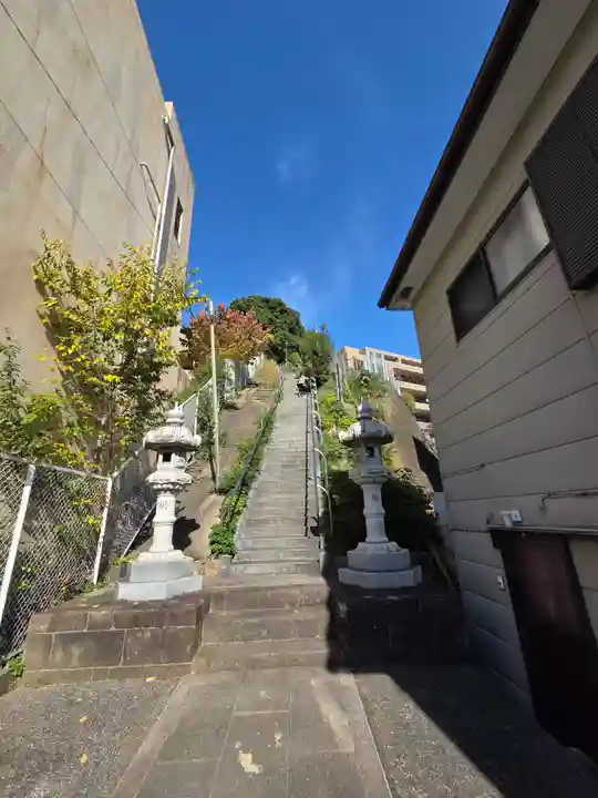 新作八幡宮(神奈川県)