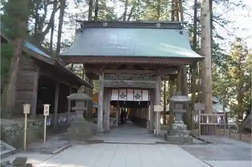 諏訪大社の山門・神門