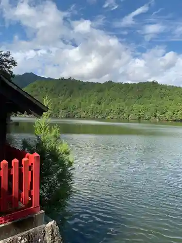 池神社の景色