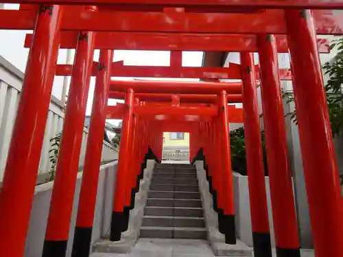 神鳥前川神社の鳥居