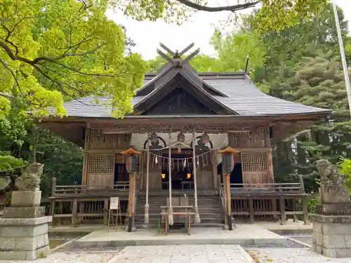 阿伎留神社の本殿・本堂