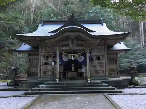 二上神社の本殿・本堂