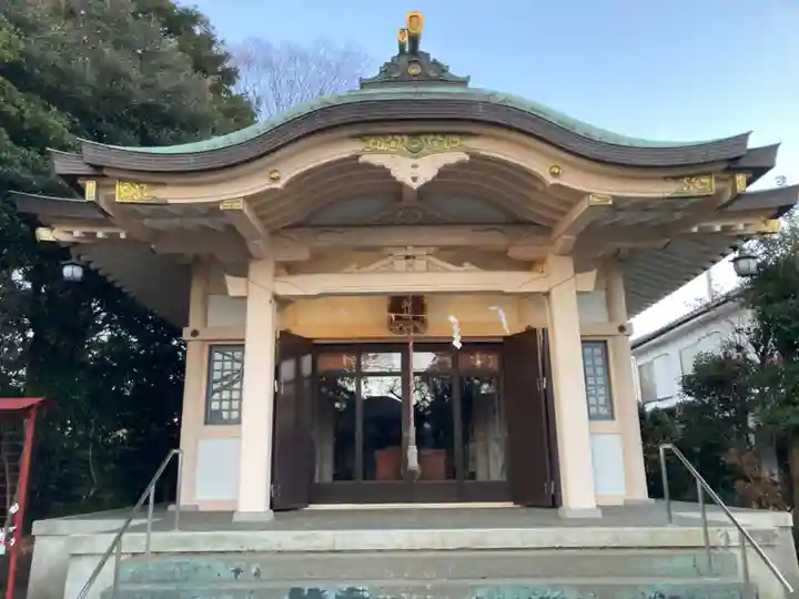 左馬社の本殿・本堂