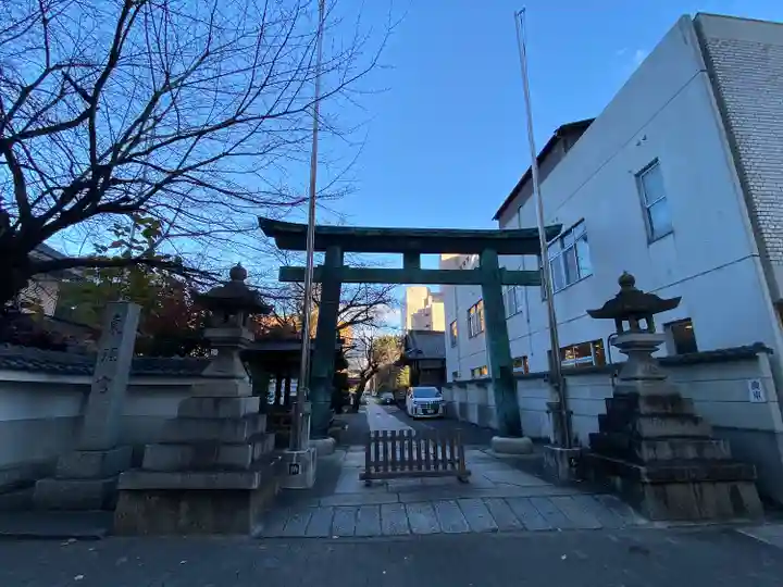 名古屋東照宮の鳥居