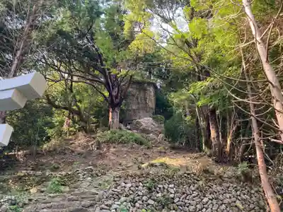 立岩神社（山方比古神社境内社）(徳島県)