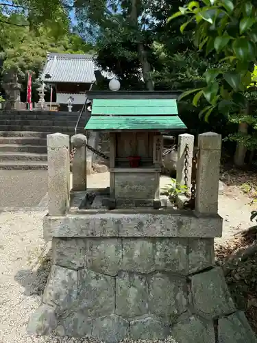 諏訪神社の末社