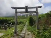 月山神社本宮の鳥居