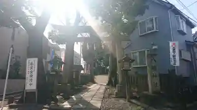 中目黒八幡神社の鳥居