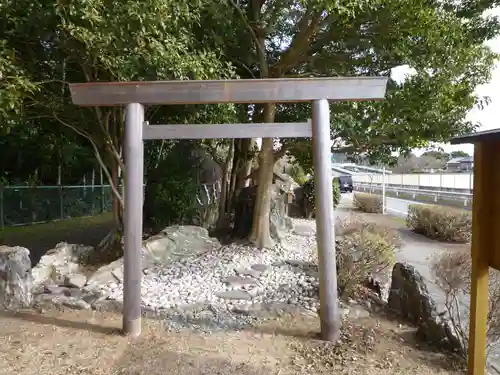 浅香つづら稲荷神社の鳥居