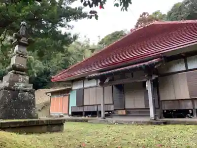 日輪寺の本殿・本堂