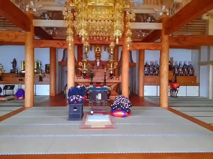 洞隣寺の本殿・本堂