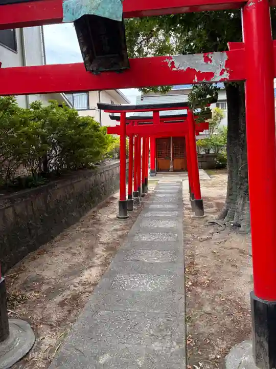 上野神社の鳥居