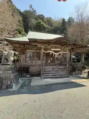 佐々井厳島神社の{uncategorized: "未分類", other: "その他", undefined: "問題あり", building: "その他建物", grave: "お墓", sacred_gate: "鳥居", guardian: "狛犬", statue: "像", buddha: "仏像", history: "歴史", nature: "自然", garden: "庭園", animal: "動物", pagoda: "塔", temizu: "手水舎", mountain_gate: "山門・神門", sanctuary: "本殿・本堂", subordinate: "末社・摂社", art: "芸術", scenery: "景色", jizo: "地蔵", ema: "絵馬", goshuin: "御朱印", omikuji: "おみくじ", items: "授与品その他", amulet: "お守り", goshuincho: "御朱印帳", eats: "食事", festival: "お祭り", votive_dance: "神楽", shichigosan: "七五三参", wedding: "結婚式", experience: "体験その他", initially: "初詣", around: "周辺", anti_infection: "感染症対策"}