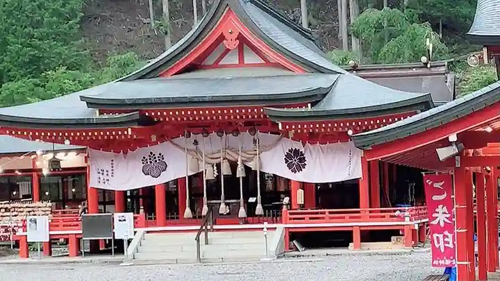 金櫻神社の本殿・本堂