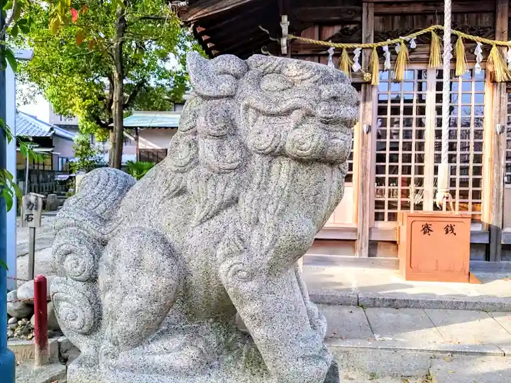 八幡社(大秋八幡社)の狛犬