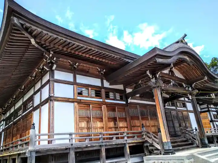 道安寺の本殿・本堂