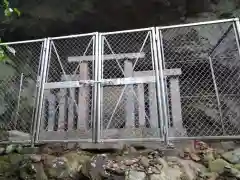 中之嶽神社の建物その他