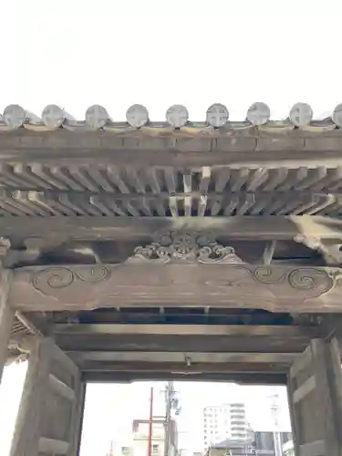 光明寺の山門・神門