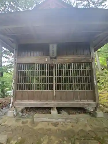 九十九神社の本殿