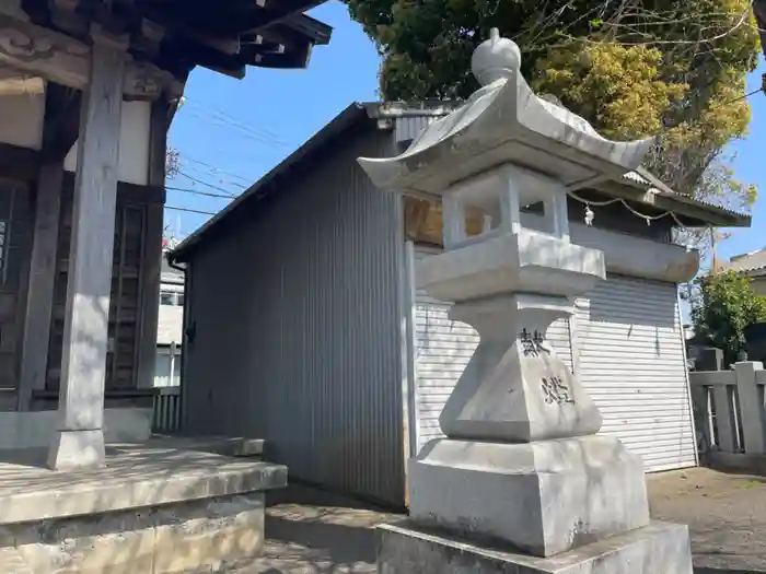稲荷神社（田名新宿）の建物その他