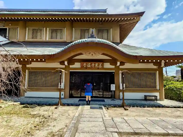 善光寺の本殿・本堂