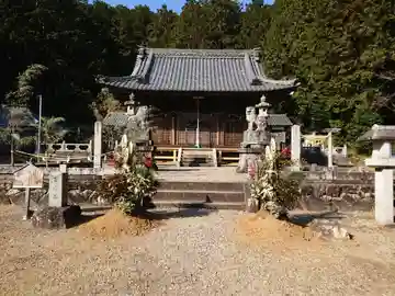 熊野神社の本殿・本堂