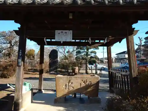 境香取神社の手水舎