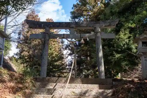 熱日高彦神社の鳥居