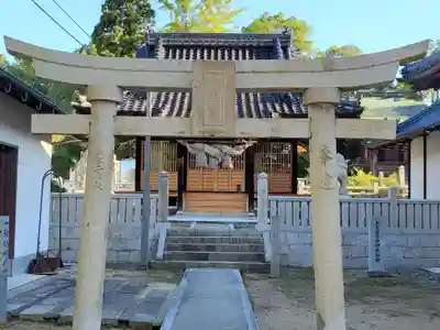 御建神社の末社・摂社