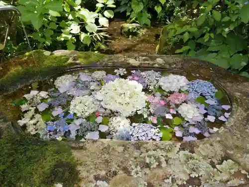 三光寺の手水舎