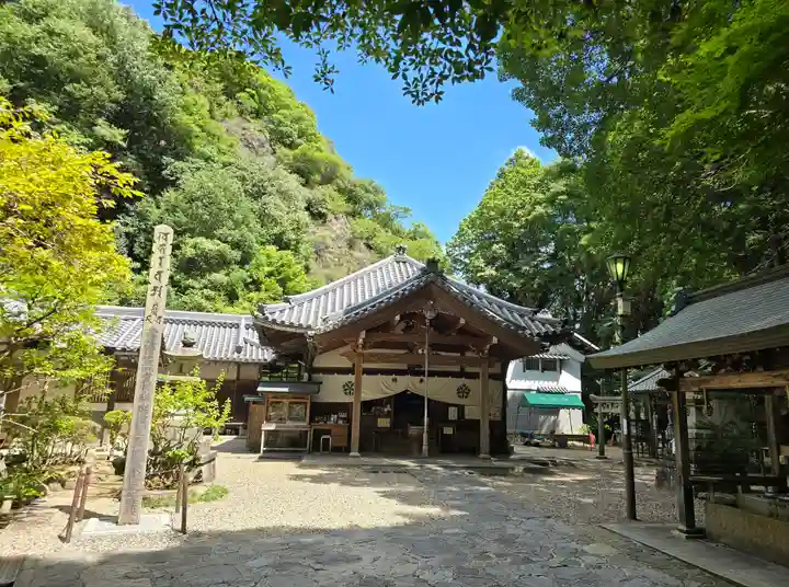 宝山寺奥之院(奈良県)