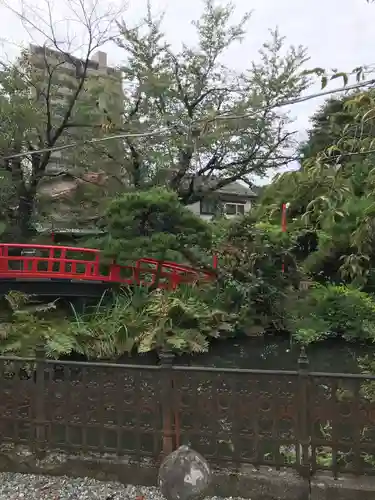 前橋神明宮の庭園