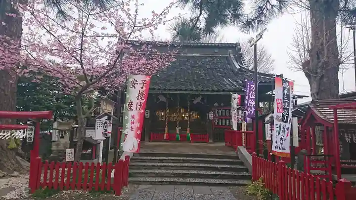 鴻神社の本殿・本堂
