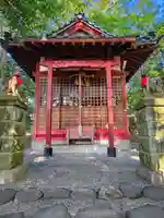 尾津神社(戸津)の末社・摂社