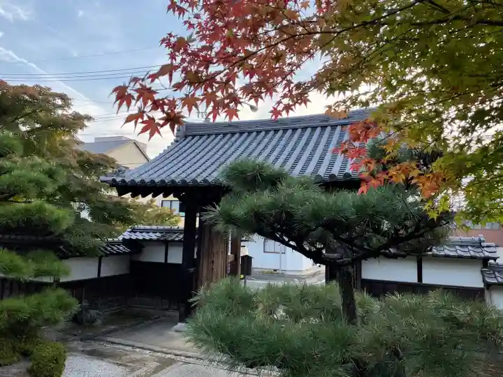 伊勢の国 四天王寺の山門・神門