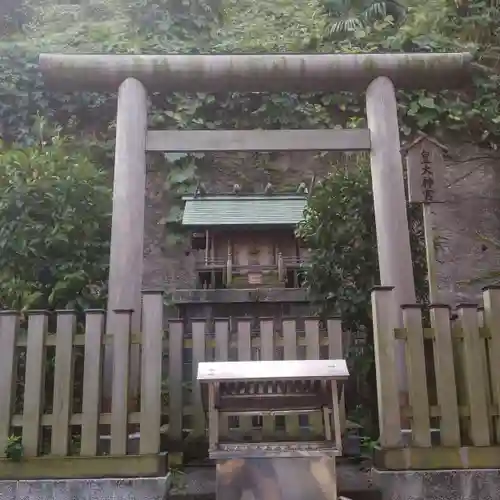 元町厳島神社の末社