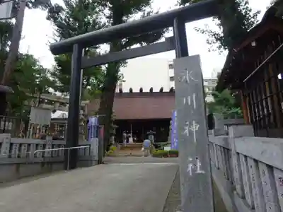 高円寺氷川神社の鳥居