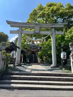 八雲神社(緑町)の{uncategorized: "未分類", other: "その他", undefined: "問題あり", building: "その他建物", grave: "お墓", sacred_gate: "鳥居", guardian: "狛犬", statue: "像", buddha: "仏像", history: "歴史", nature: "自然", garden: "庭園", animal: "動物", pagoda: "塔", temizu: "手水舎", mountain_gate: "山門・神門", sanctuary: "本殿・本堂", subordinate: "末社・摂社", art: "芸術", scenery: "景色", jizo: "地蔵", ema: "絵馬", goshuin: "御朱印", omikuji: "おみくじ", items: "授与品その他", amulet: "お守り", goshuincho: "御朱印帳", eats: "食事", festival: "お祭り", votive_dance: "神楽", shichigosan: "七五三参", wedding: "結婚式", experience: "体験その他", initially: "初詣", around: "周辺", anti_infection: "感染症対策"}