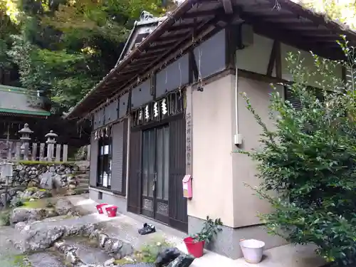 江文神社の建物その他