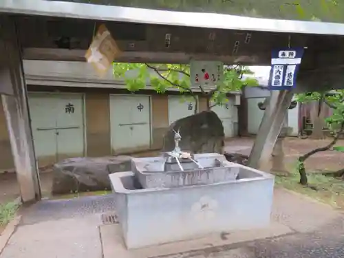 新井天神北野神社の手水