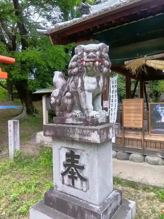 宇夫須奈神社(木曽川町)の{uncategorized: "未分類", other: "その他", undefined: "問題あり", building: "その他建物", grave: "お墓", sacred_gate: "鳥居", guardian: "狛犬", statue: "像", buddha: "仏像", history: "歴史", nature: "自然", garden: "庭園", animal: "動物", pagoda: "塔", temizu: "手水舎", mountain_gate: "山門・神門", sanctuary: "本殿・本堂", subordinate: "末社・摂社", art: "芸術", scenery: "景色", jizo: "地蔵", ema: "絵馬", goshuin: "御朱印", omikuji: "おみくじ", items: "授与品その他", amulet: "お守り", goshuincho: "御朱印帳", eats: "食事", festival: "お祭り", votive_dance: "神楽", shichigosan: "七五三参", wedding: "結婚式", experience: "体験その他", initially: "初詣", around: "周辺", anti_infection: "感染症対策"}