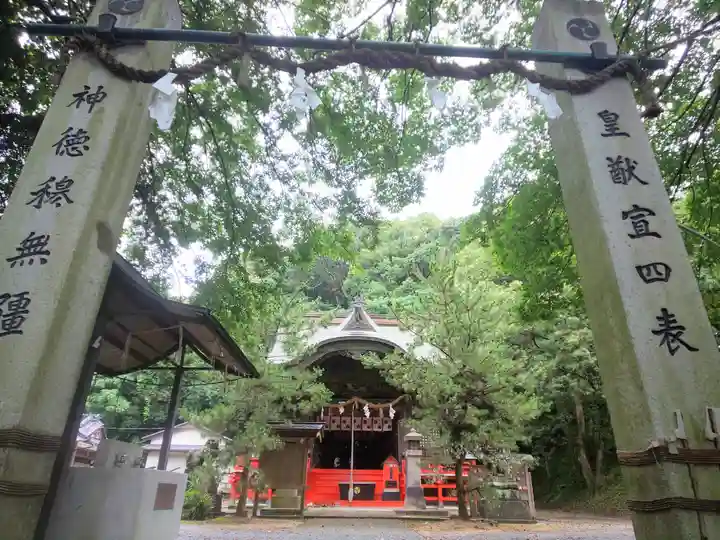 恵蘇八幡宮の本殿・本堂