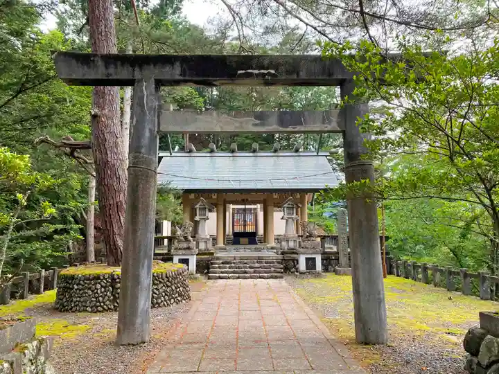 小河内神社の鳥居