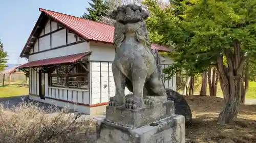 上芦別神社の狛犬