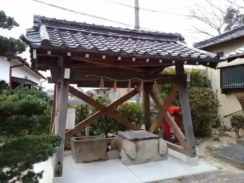 稲荷神社の手水舎