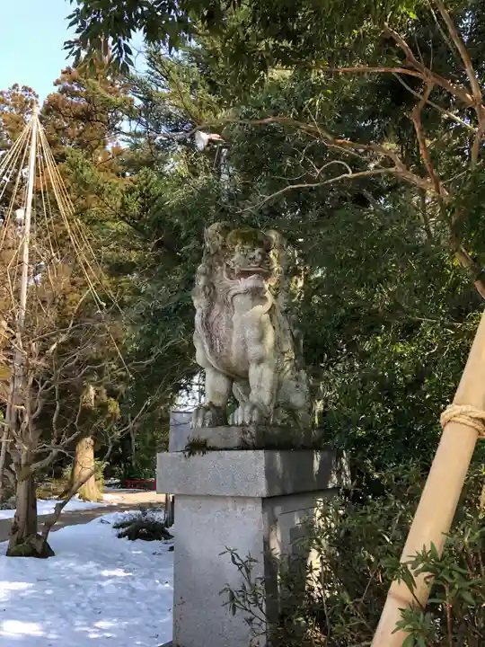 越中一宮 髙瀬神社の狛犬
