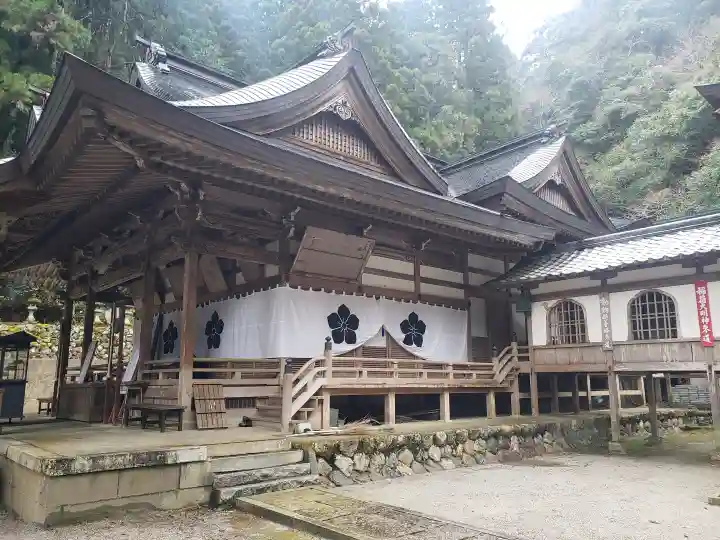 甘南美寺の本殿・本堂