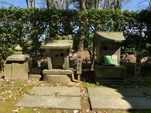 御前神社の末社