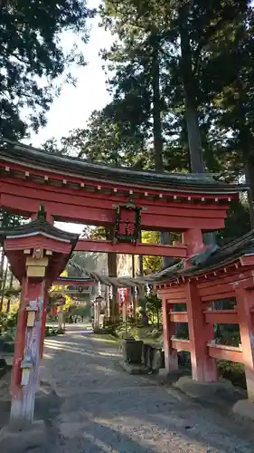 達谷西光寺の鳥居